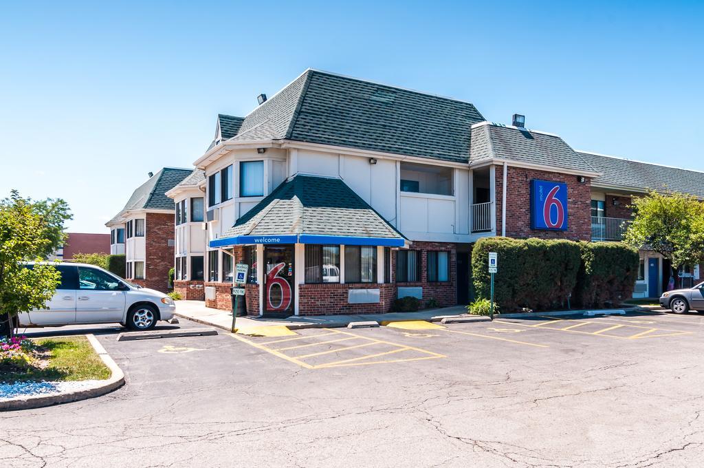 Motel 6 Chicago - Elk Grove Elk Grove Village Exteriér fotografie