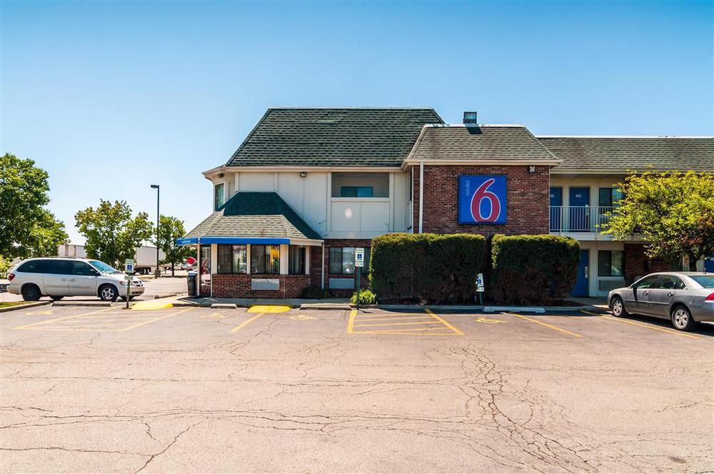 Motel 6 Chicago - Elk Grove Elk Grove Village Exteriér fotografie